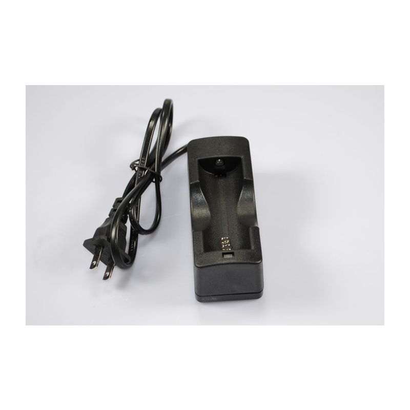 UltraFire ľahká a prenosná nabíjačka na Li-ion 26650 AC100V-240V plug-and-play pre efektívne nabíjanie