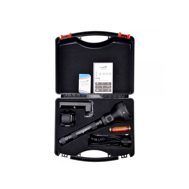 Trustfire T70 Kit 2300 lúmenov nabíjateľná LED baterka pre outdoorové dobrodružstvá dlhá vzdialenosť lúča