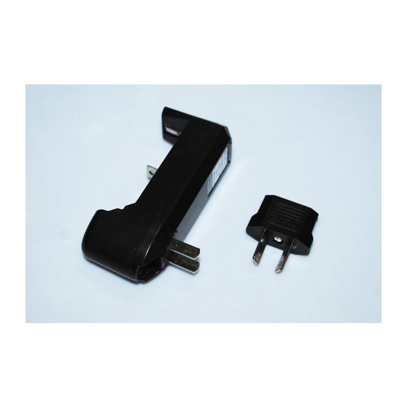 UltraFire jednorazová nabíjačka na 18650 AA CR123A batérie kompaktný dizajn rýchle a spoľahlivé nabíjanie