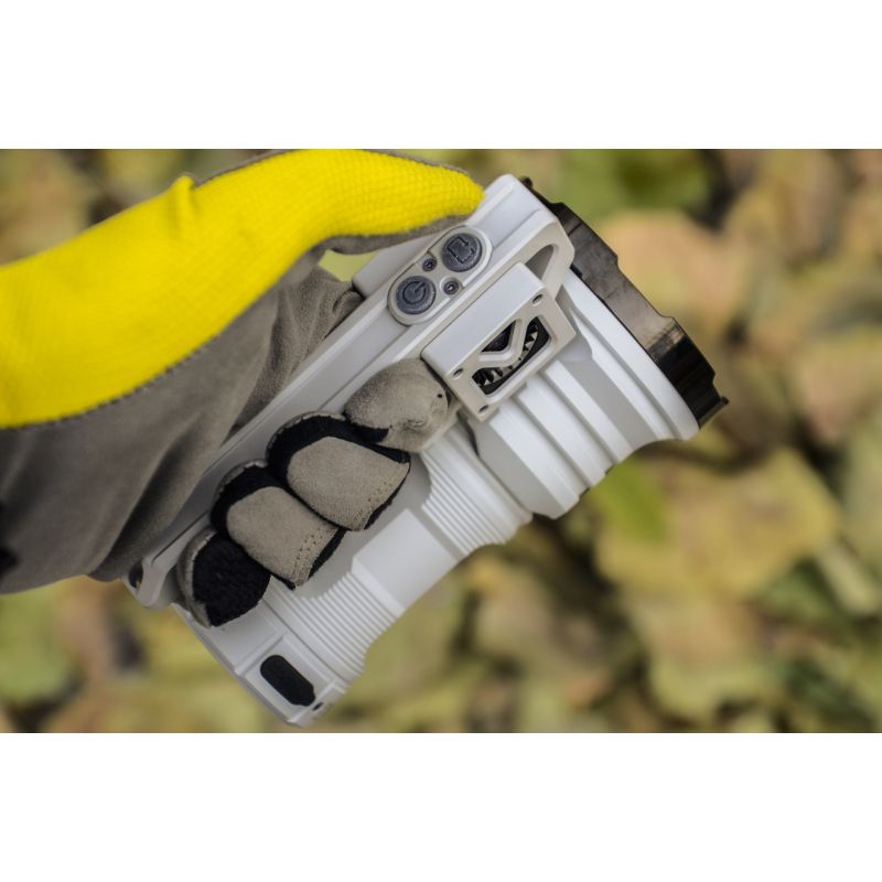 Manker MK38 LED baterka 41500 lúmenov 8x XHP70.2 pokročilá digitálna optika ideálna pre vonkajšie osvetlenie