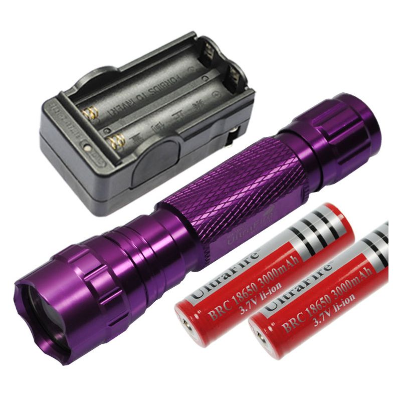 UltraFire LED svietidlo 1300 lúmenov päť režimov odolná hliníková konštrukcia spoľahlivé dobrodružstvo