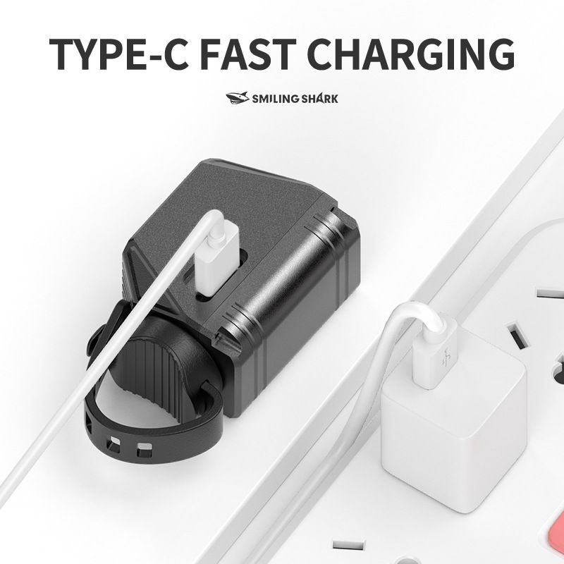 SMILING SHARK EVO1700 LED cyklistické svetlo USB-C dobíjacie hliníková zliatina viaceré režimy osvetlenia