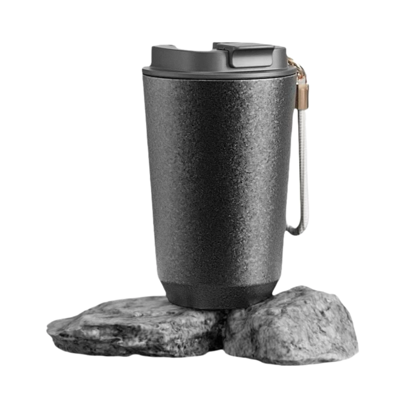 Luxusná Titánová Kávová Šálka: Izolovaná, Nepriepustná pre Cestovanie & Outdoor!