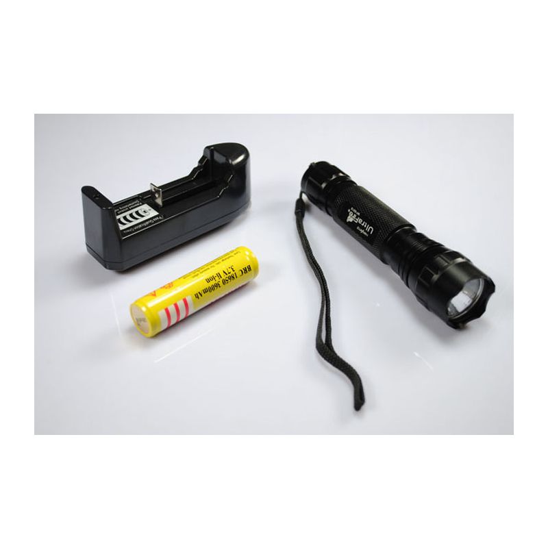 Ultrafire WF-501B LED svietidlo 1300 lumenov kompaktný dizajn pre outdoorové aktivity 18650 batéria