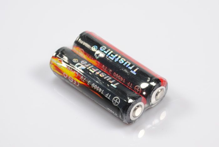 TrustFire 14500 Nabíjateľná Li-ion Batéria 900mAh Vysoká Kapacita Ekologicky Šetrná Univerzálna Batéria Pár