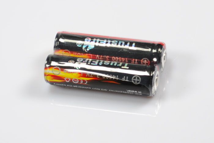 TrustFire 14500 Nabíjateľná Li-ion Batéria 900mAh Vysoká Kapacita Ekologicky Šetrná Univerzálna Batéria Pár