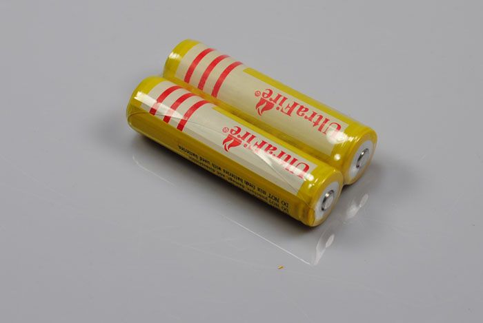 UltraFire BRC 18650 vysokokapacitná nabíjateľná lítiovo-iónová batéria pár pre baterky a fotoaparáty 3600mAh