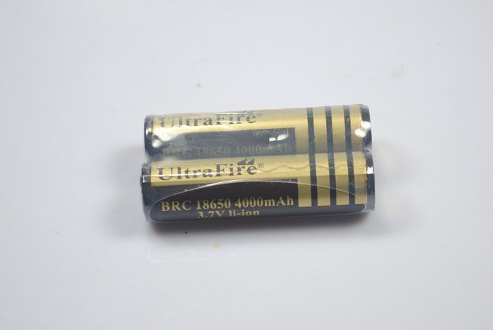 Ultrafire BRC 18650 Dobíjacia Li-ion batéria 4000mAh Vysoká kapacita Rýchle nabíjanie pre vonkajšie zariadenia