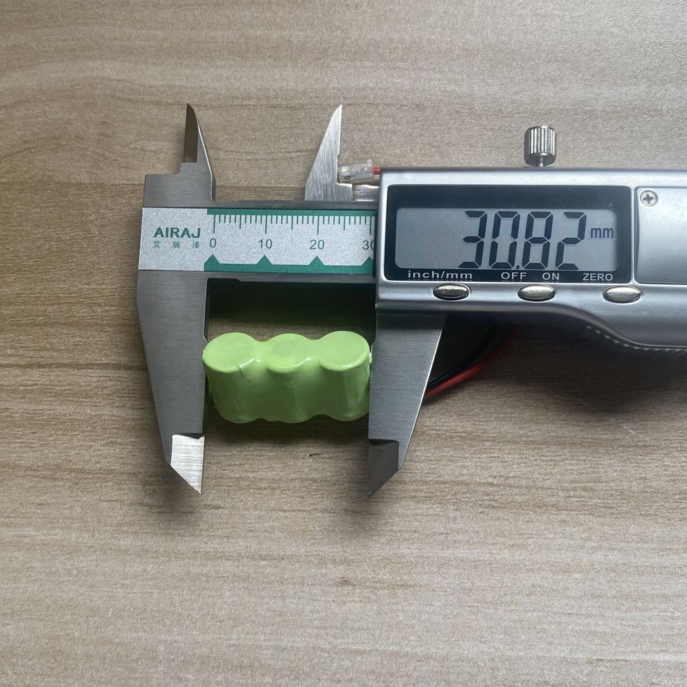 Ekologická 3.6V 1/3 AAA 500mAh Ni-MH nabíjateľná batéria – spoľahlivý zdroj energie pre diaľkové ovládače a herné zariadenia.