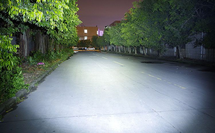 9T6 bicyklové svetlo 10800 lúmenov, vodotesné T6 LED predné svetlo, univerzálne bezpečnostné cyklistické a kempingové vybavenie