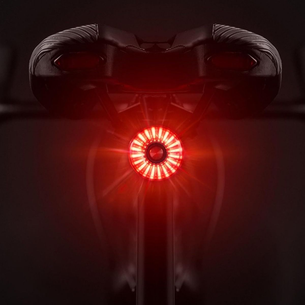 Smart zadné svetlo na bicykel s brzdovou indukciou, zadné svetlo na sedlovú tyč a sedlo bicykla, vodotesné, USB nabíjanie, cyklistické zadné svetlo