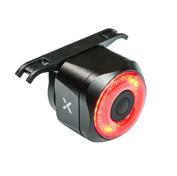 XOSS XR Pro Inteligentné zadné svetlo pre bezpečnosť bicykla s automatickou detekciou brzdenia, USB nabíjanie, vodotesný dizajn